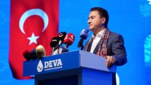 Ali Babacan: “15 Temmuz Demokrasi Direnişi niçin başarılı oldu? Çünkü haklıydı, meşruydu ve sivil bir direnişti!”