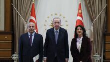 Cumhurbaşkanı Recep Tayyip Erdogan, DEM Parti Van Milletvekili Pervin Buldan ve İstanbul Milletvekili Sırrı Süreyya Önder’i Cumhurbaşkanlığı Külliyesinde kabul etti.
