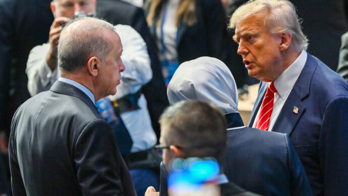 Cumhurbaşkanı Erdoğan, NATO Devlet ve Hükûmet Başkanları Zirvesi’ne katıldı. ABD Başkanı Donald Trump ve diğer liderlerle bir araya geldi.