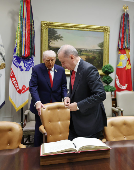 Türkiye Cumhurbaşkanı Recep Tayyip Erdoğan, Amerika Birleşik Devletleri (ABD) Başkanı Donald Trump ile Beyaz Saray’da bir araya geldi!